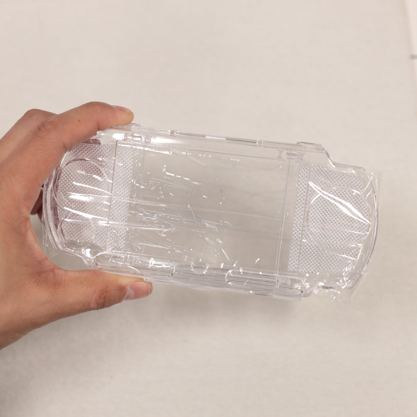 PSP 2000 / 3000 Protective Case Cover – Clear Hard Shell With Grip